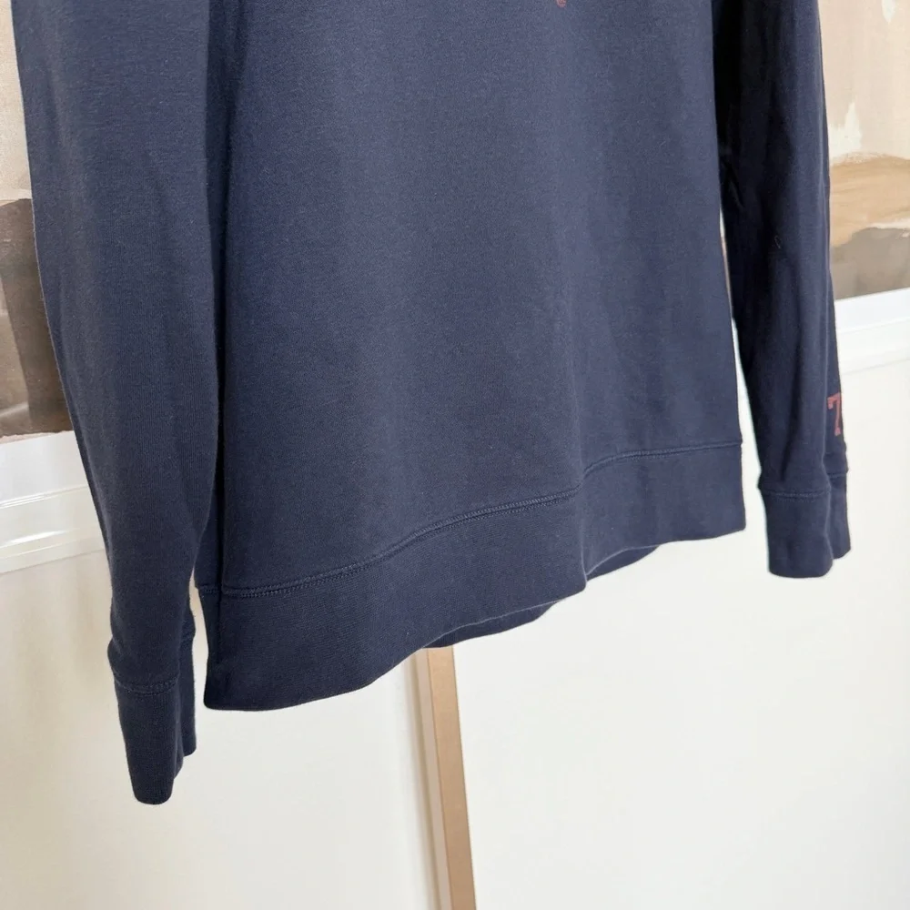 Banana Republic Men's Blue Crewneck Sweatshirt M Graphic Print Logo Casual